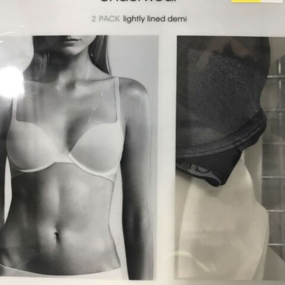 NWT Calvin Klein plunge Bra 2 Pack Set 34C
